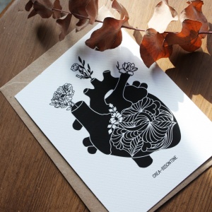 Carte postale "cœur fleuri"