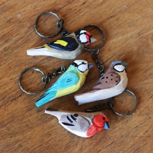Portes-clés oiseaux en bois