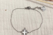 Bracelet étoile nacrée argenté