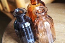 Petites bouteilles en verre recyclé Nico