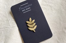 Pin's Acacia en laiton