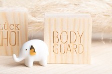 Petit éléphant porcelaine "Body guard"