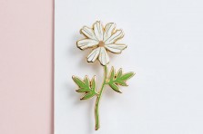 Pin's fleur - Cosmos